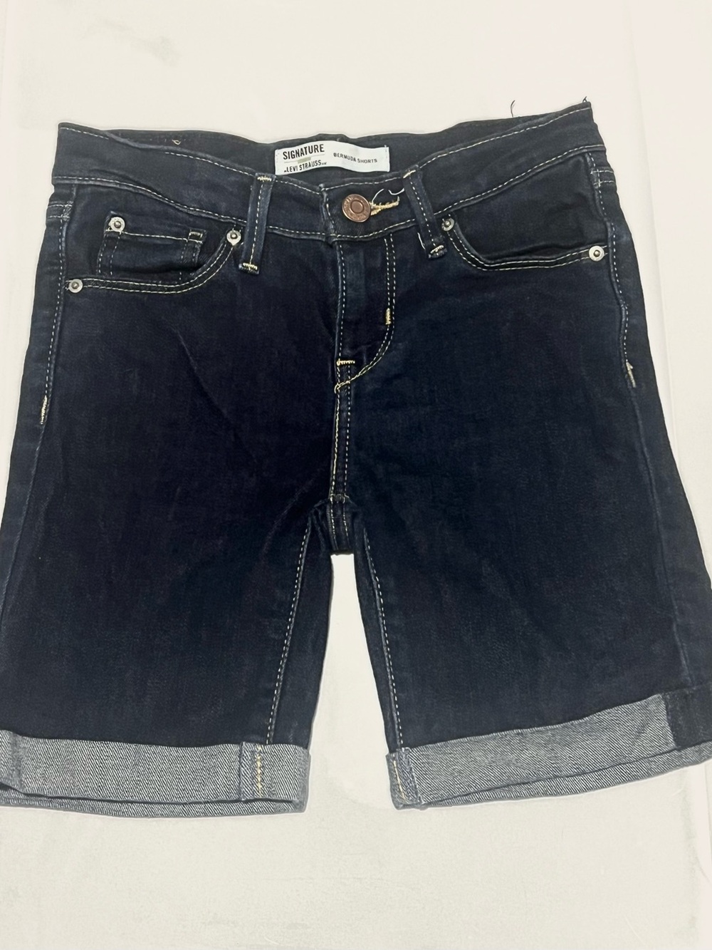 EUC Signature by Levi Strauss Girl's Bermuda Shorts Size 7 Blue Dark Wash